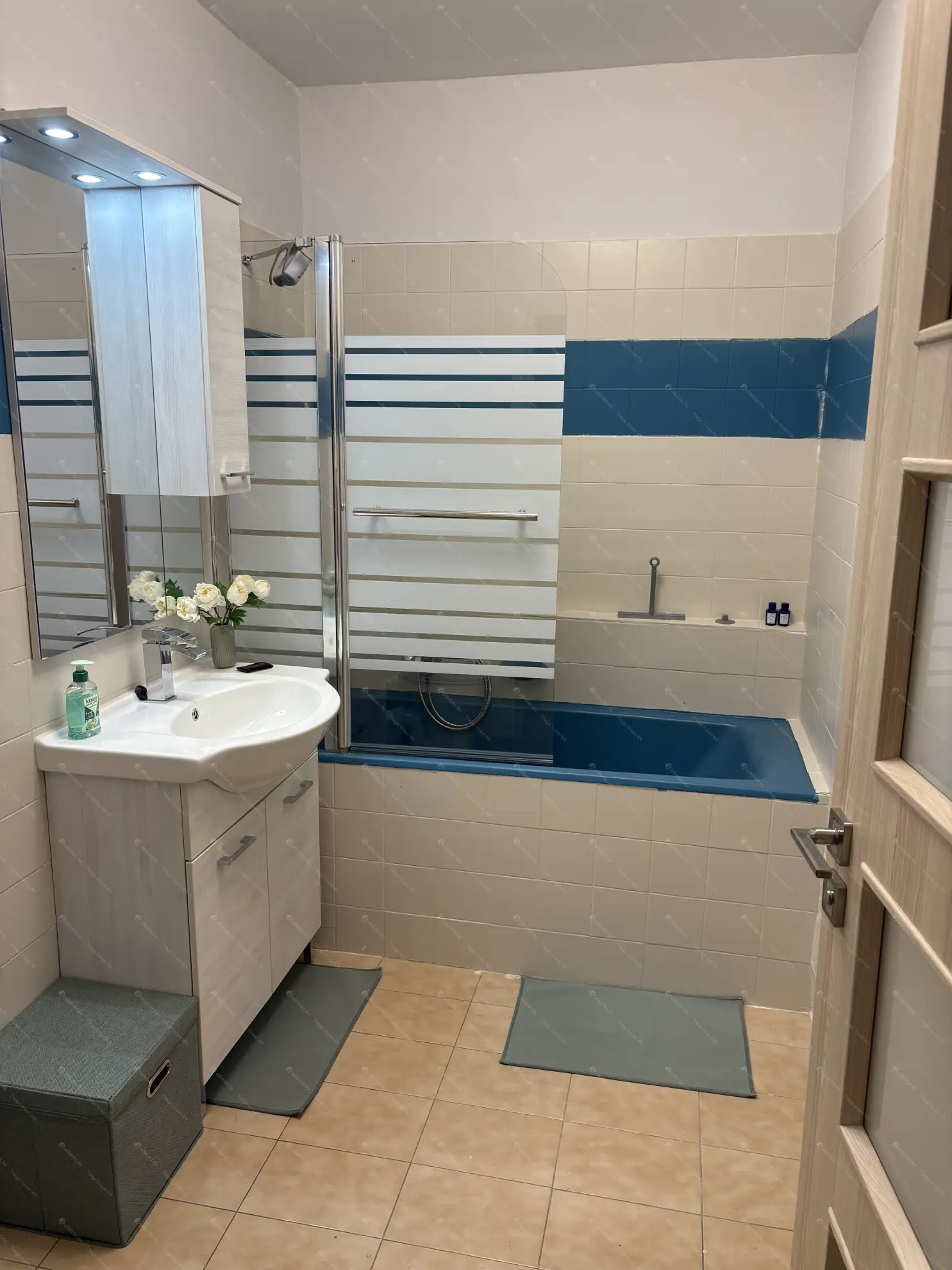 Kiadó albérlet 290000 Ft/hó áron: Budapest, V. kerület  Aranykéz utca. Mérete: 49 nm, 1 szobás | Alberlet.hu - 6559610