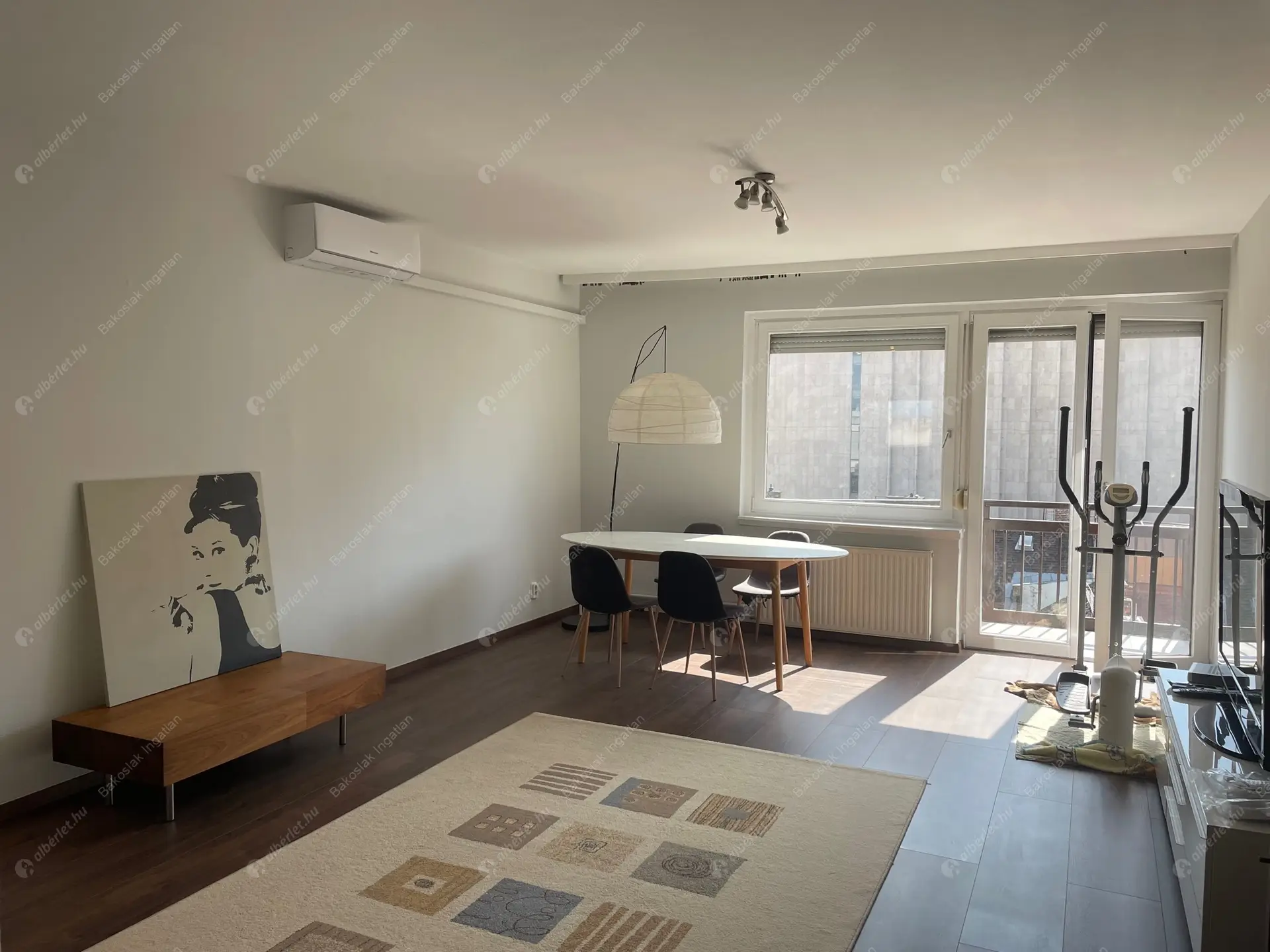 Kiadó albérlet 345000 Ft/hó áron: Budapest, V. kerület  Aranykéz utca. Mérete: 62 nm, 2 szobás | Alberlet.hu - 6017817