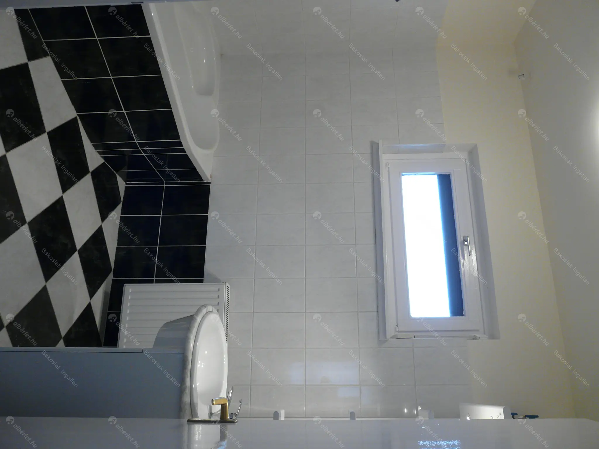 Kiadó albérlet 345000 Ft/hó áron: Budapest, V. kerület  Aranykéz utca. Mérete: 62 nm, 2 szobás | Alberlet.hu - 6602756