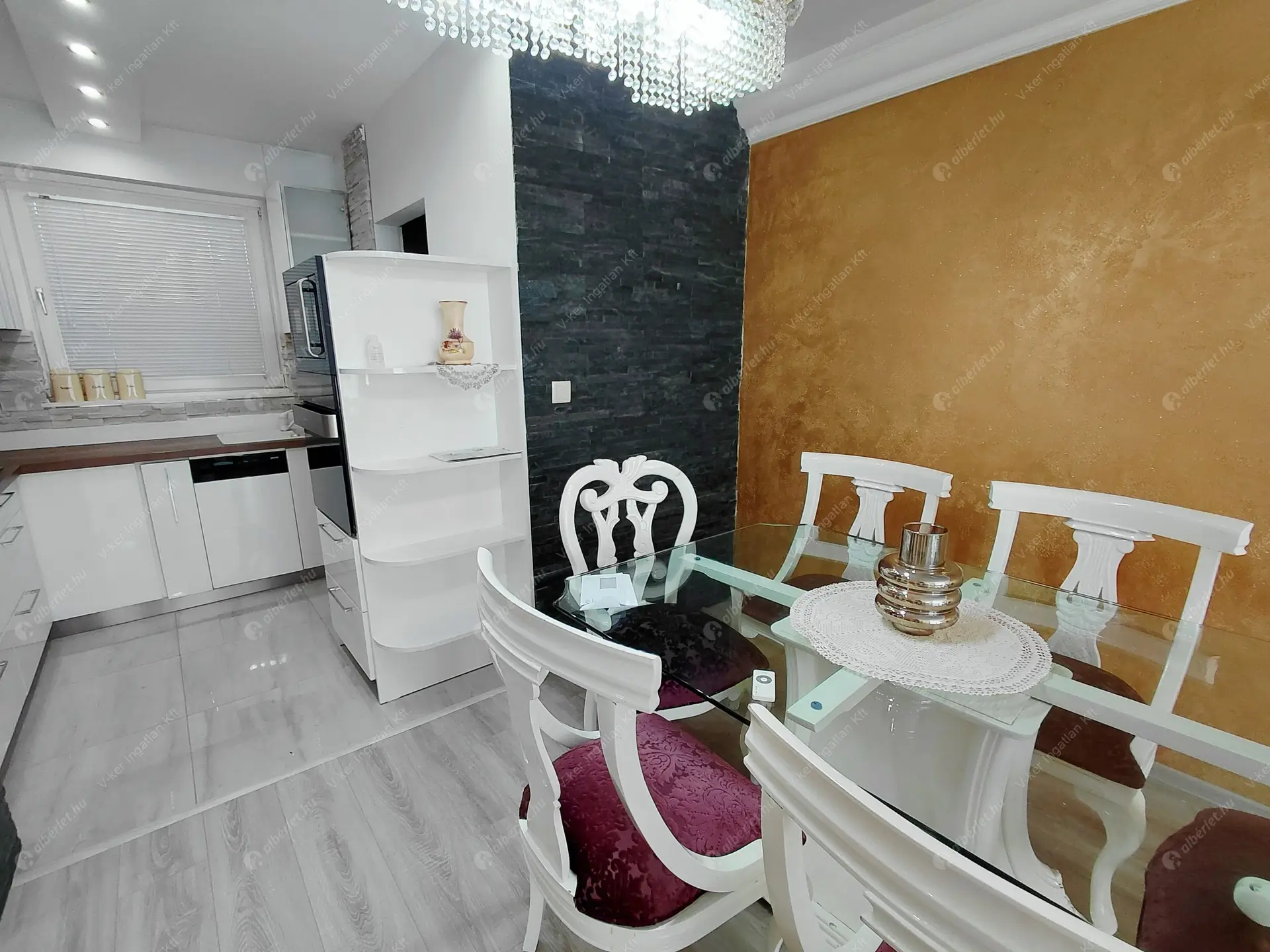 Kiadó albérlet 450000 Ft/hó áron: Budapest, V. kerület  Aranykéz utca. Mérete: 85 nm, 3 szobás | Alberlet.hu - 6475656