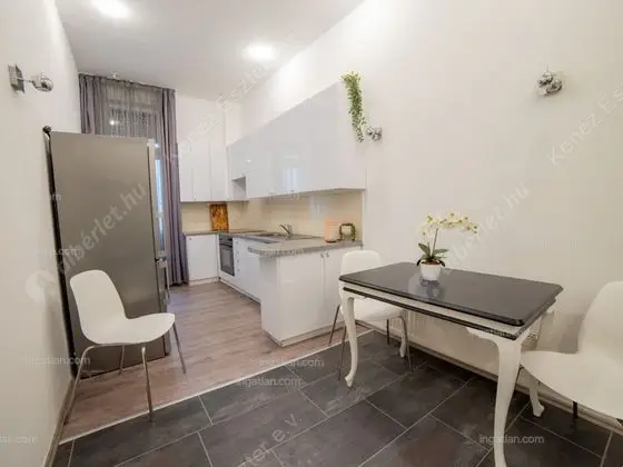 Kiadó albérlet 466000 Ft/hó áron: Budapest, V. kerület  Aranykéz utca. Mérete: 90 nm, 3 szobás | Alberlet.hu - 6417400