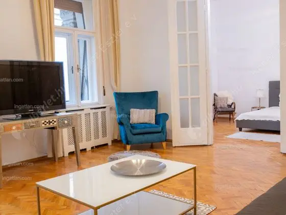 Kiadó albérlet 466000 Ft/hó áron: Budapest, V. kerület  Aranykéz utca. Mérete: 90 nm, 3 szobás | Alberlet.hu - 6417413