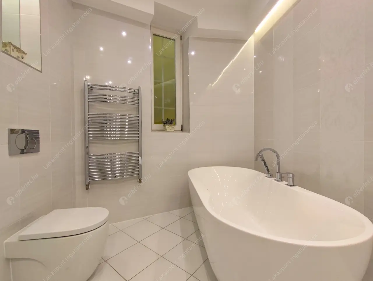 Kiadó albérlet 770000 Ft/hó áron: Budapest, V. kerület  Aulich utca. Mérete: 80 nm, 3 szobás | Alberlet.hu - 6457999