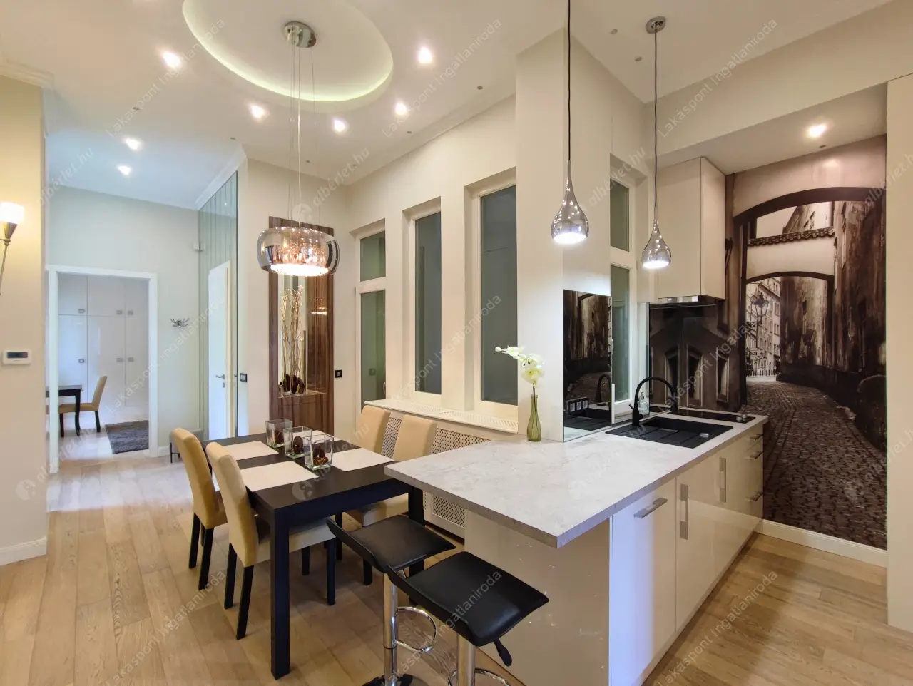 Kiadó albérlet 770000 Ft/hó áron: Budapest, V. kerület  Aulich utca. Mérete: 80 nm, 3 szobás | Alberlet.hu - 6458009