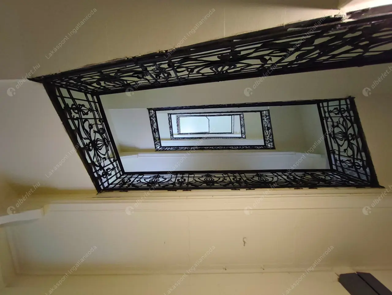 Kiadó albérlet 770000 Ft/hó áron: Budapest, V. kerület  Aulich utca. Mérete: 80 nm, 3 szobás | Alberlet.hu - 6458021