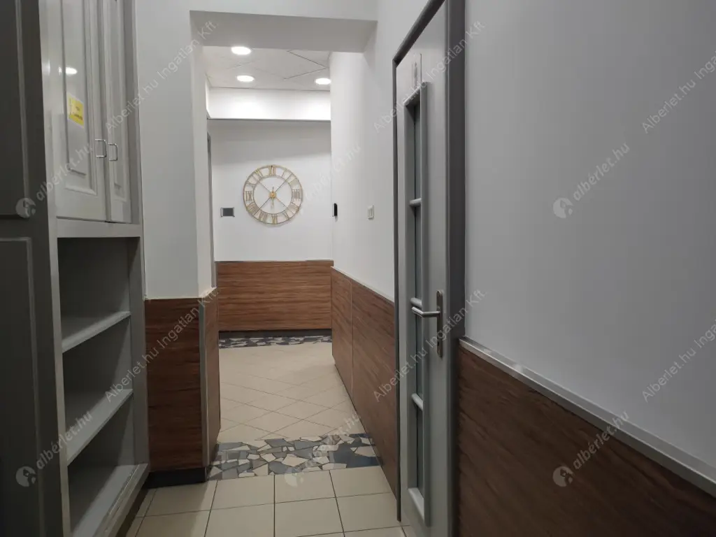 Kiadó albérlet 718000 Ft/hó áron: Budapest, V. kerület  Bajcsy-Zsilinszky út. Mérete: 113 nm, 3 szobás | Alberlet.hu - 6613189