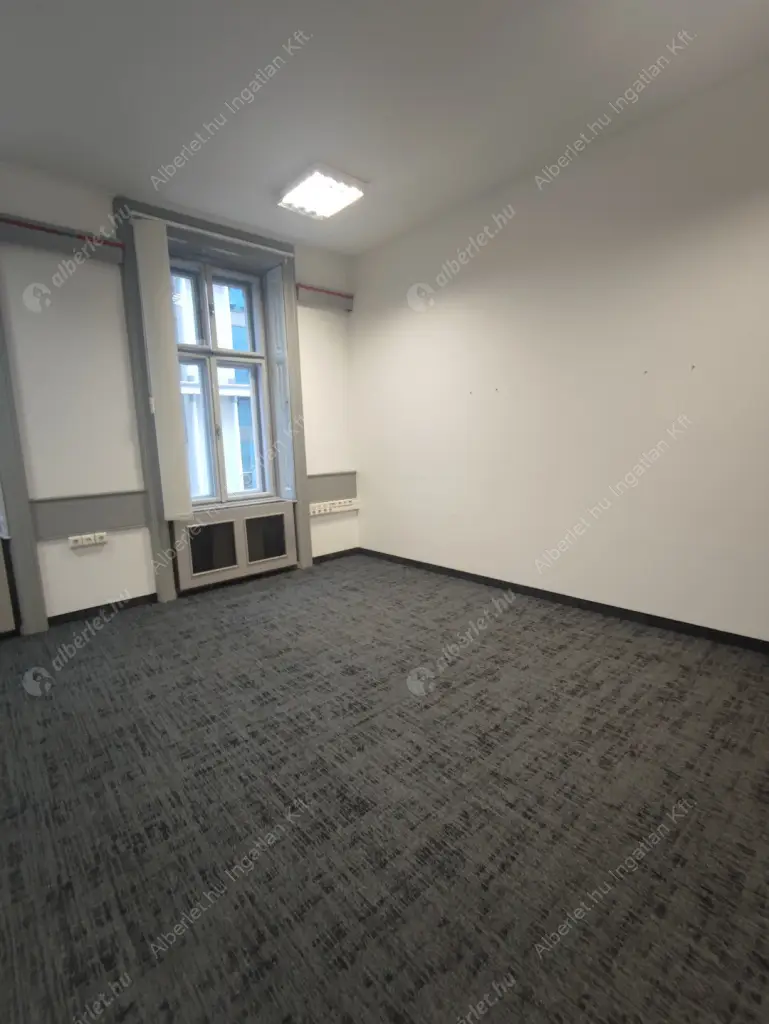 Kiadó albérlet 1355000 Ft/hó áron: Budapest, V. kerület  Bajcsy-Zsilinszky út. Mérete: 260 nm, 5 szobás | Alberlet.hu - 6613145
