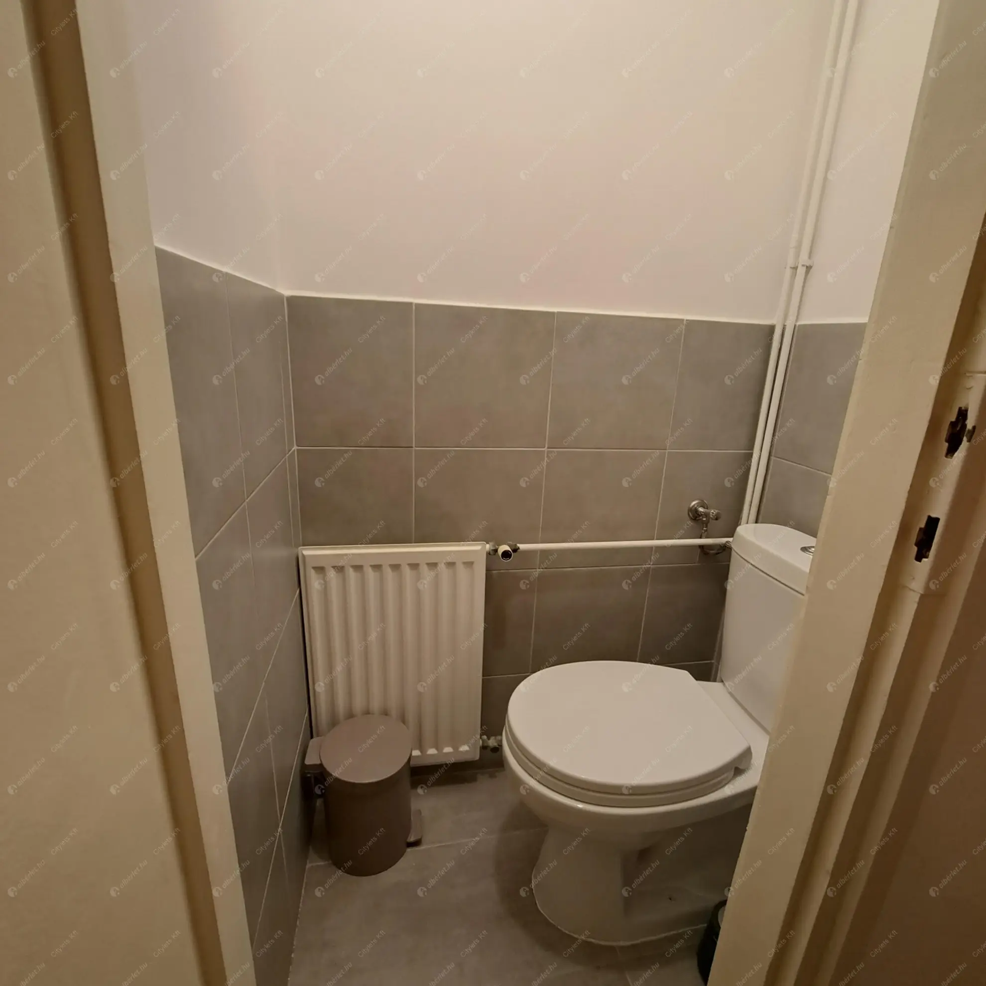 Kiadó albérlet 240000 Ft/hó áron: Budapest, V. kerület  Bajcsy-Zsilinszky út. Mérete: 44 nm, 1 szobás | Alberlet.hu - 6576742