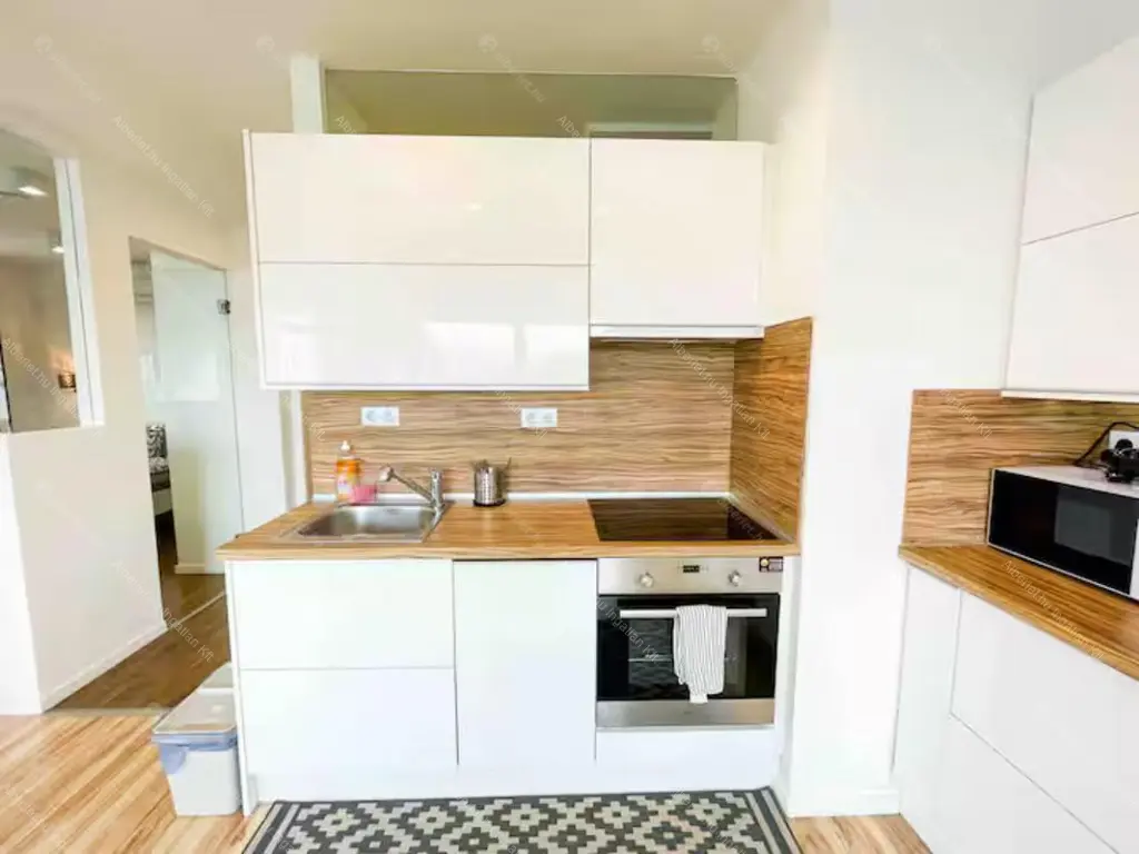 Kiadó albérlet 500000 Ft/hó áron: Budapest, V. kerület  Bajcsy-Zsilinszky út. Mérete: 57 nm, 2 szobás | Alberlet.hu - 6722550