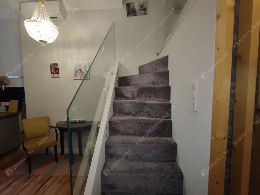Kiadó albérlet 220000 Ft/hó áron: Budapest, V. kerület  Balassi Bálint utca. Mérete: 26 nm, 1 szobás | Alberlet.hu - 6605951