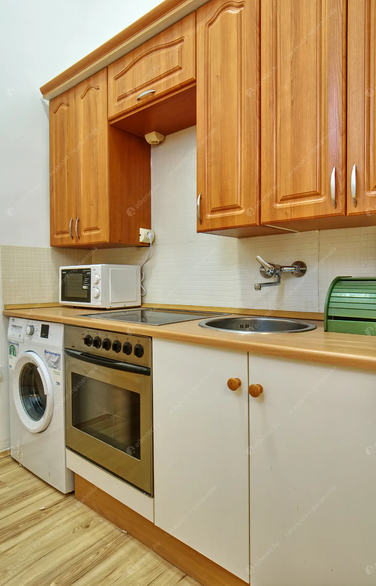 Kiadó albérlet 248000 Ft/hó áron: Budapest, V. kerület  Balassi Bálint utca. Mérete: 42 nm, 2 szobás | Alberlet.hu - 6638032