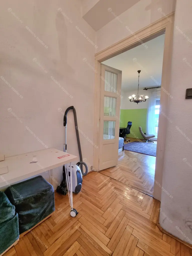 Kiadó albérlet 199000 Ft/hó áron: Budapest, V. kerület  Balassi Bálint utca. Mérete: 44 nm, 1 szobás | Alberlet.hu - 6652393