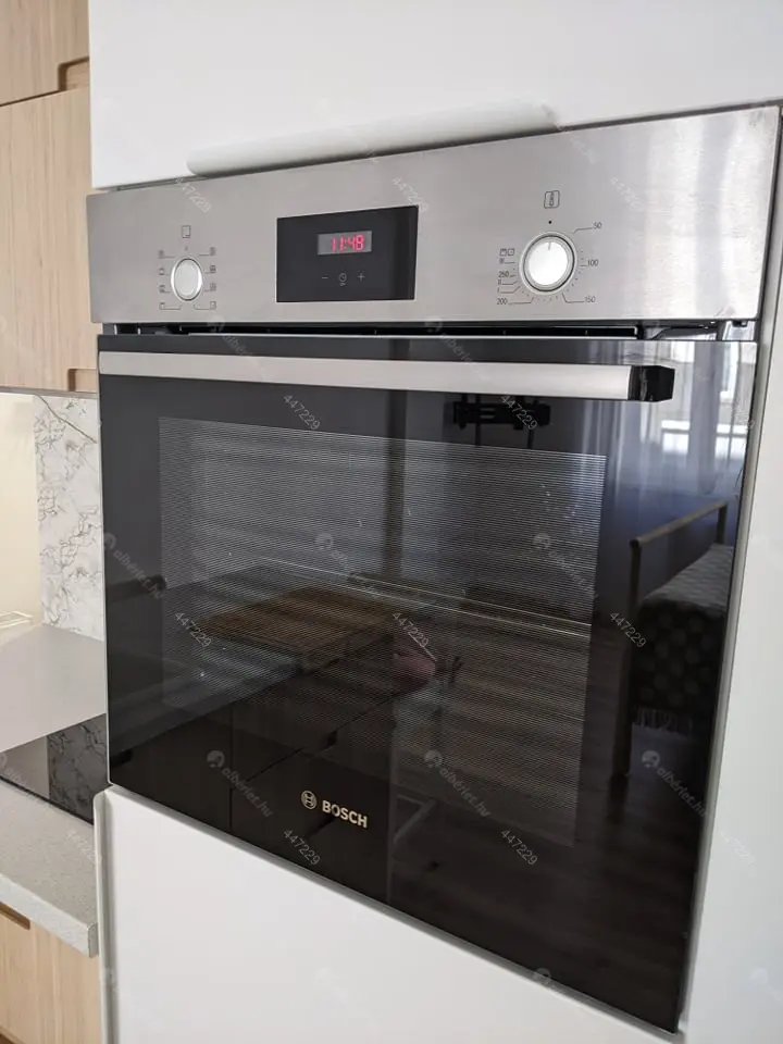 Kiadó albérlet 250000 Ft/hó áron: Budapest, V. kerület  Balaton utca. Mérete: 30 nm, 1 szobás | Alberlet.hu - 5611960