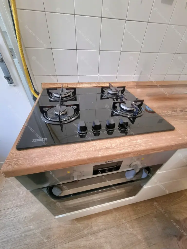 Kiadó albérlet 269000 Ft/hó áron: Budapest, V. kerület  Balaton utca. Mérete: 62 nm, 2 szobás | Alberlet.hu - 6706162