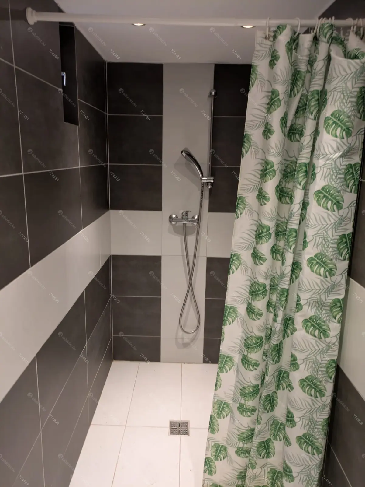 Kiadó albérlet 250000 Ft/hó áron: Budapest, V. kerület  Bástya utca. Mérete: 30 nm, 1 szobás | Alberlet.hu - 6659221