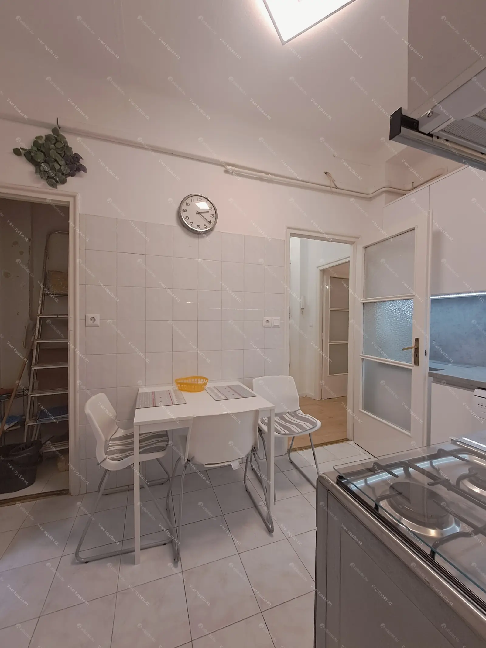 Kiadó albérlet 321000 Ft/hó áron: Budapest, V. kerület  Bástya utca. Mérete: 86 nm, 2 szobás | Alberlet.hu - 6648784