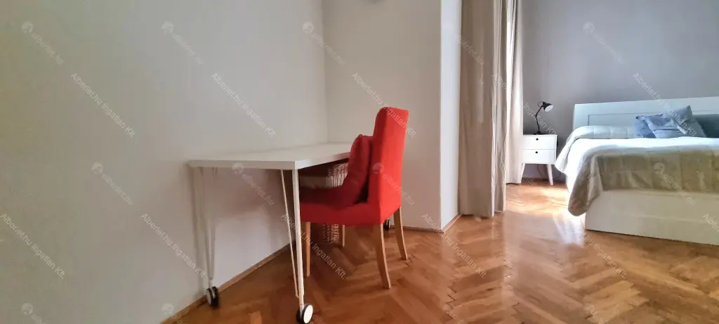 Kiadó albérlet 539000 Ft/hó áron: Budapest, V. kerület  Belgrád rakpart. Mérete: 100 nm, 3 szobás | Alberlet.hu - 6678785