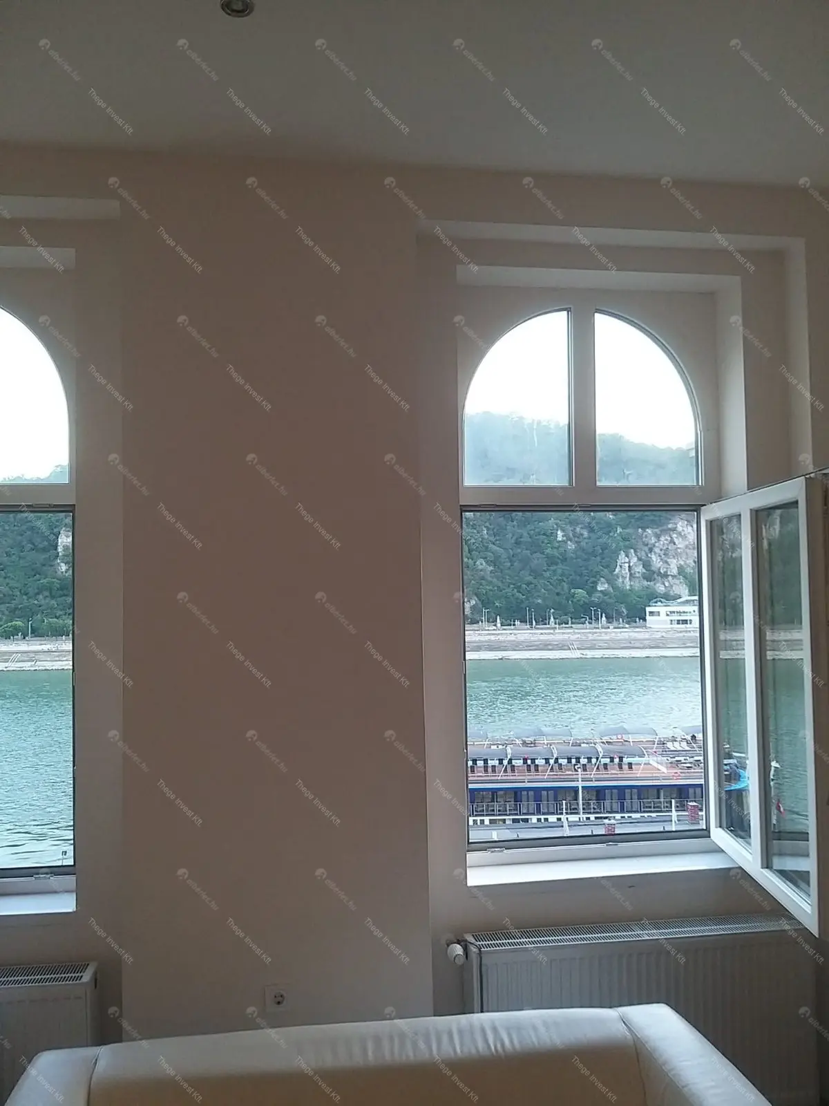 Kiadó albérlet 370000 Ft/hó áron: Budapest, V. kerület  Belgrád rakpart. Mérete: 106 nm, 4 szobás | Alberlet.hu - 6688346