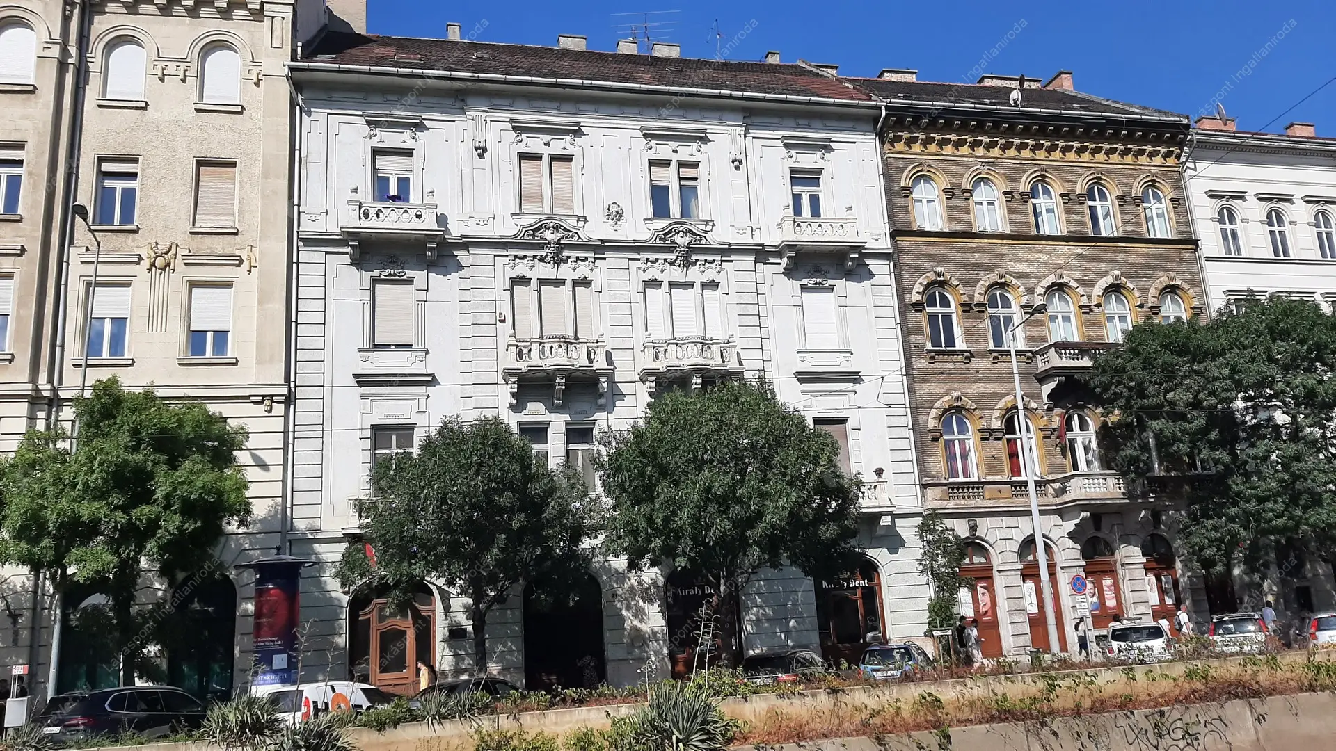 Kiadó albérlet 1150000 Ft/hó áron: Budapest, V. kerület  Belgrád rakpart. Mérete: 165 nm, 3 szobás | Alberlet.hu - 6544147