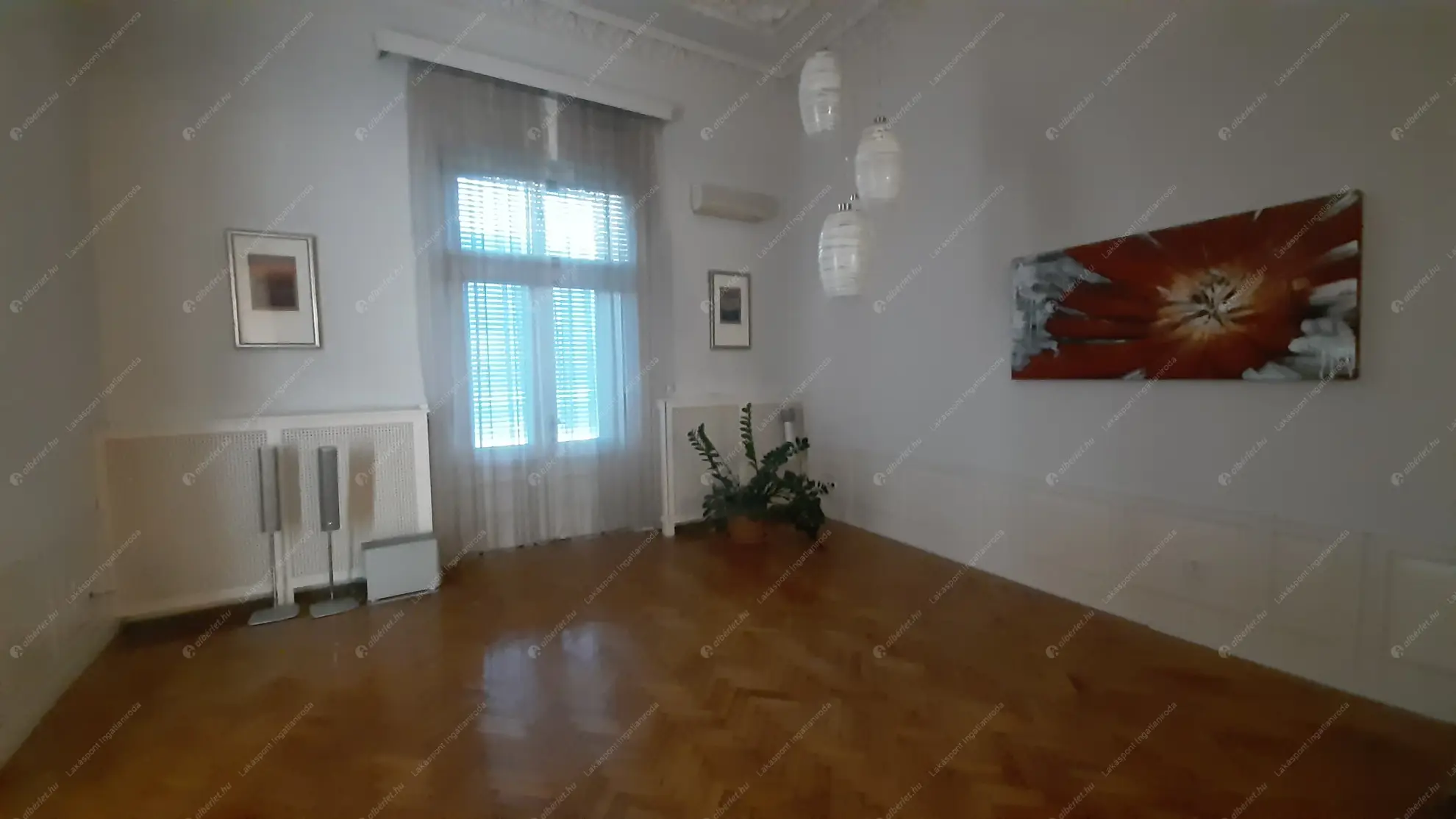 Kiadó albérlet 1150000 Ft/hó áron: Budapest, V. kerület  Belgrád rakpart. Mérete: 165 nm, 4 szobás | Alberlet.hu - 6635554