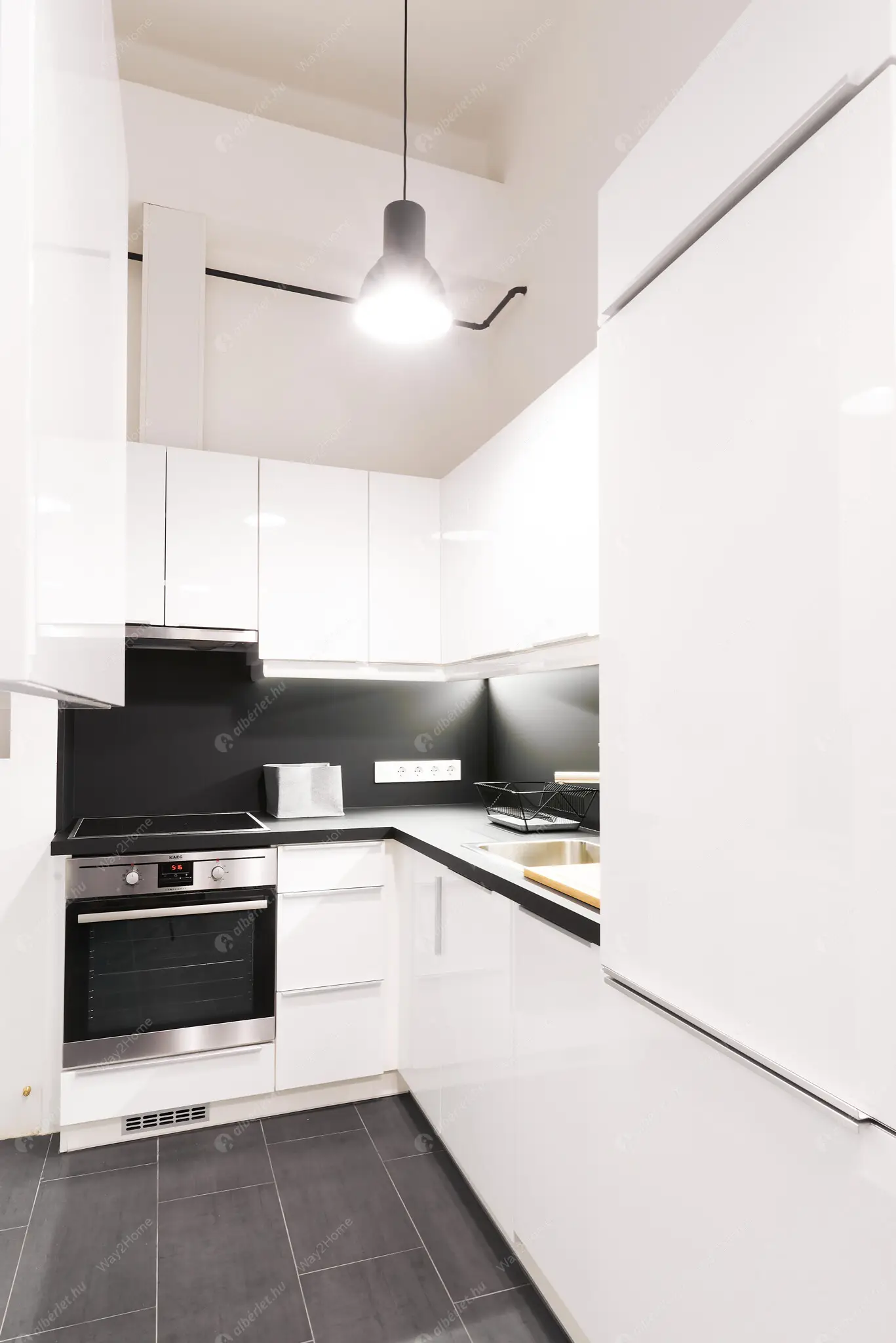 Kiadó albérlet 350000 Ft/hó áron: Budapest, V. kerület  Belgrád rakpart. Mérete: 44 nm, 2 szobás | Alberlet.hu - 6627320