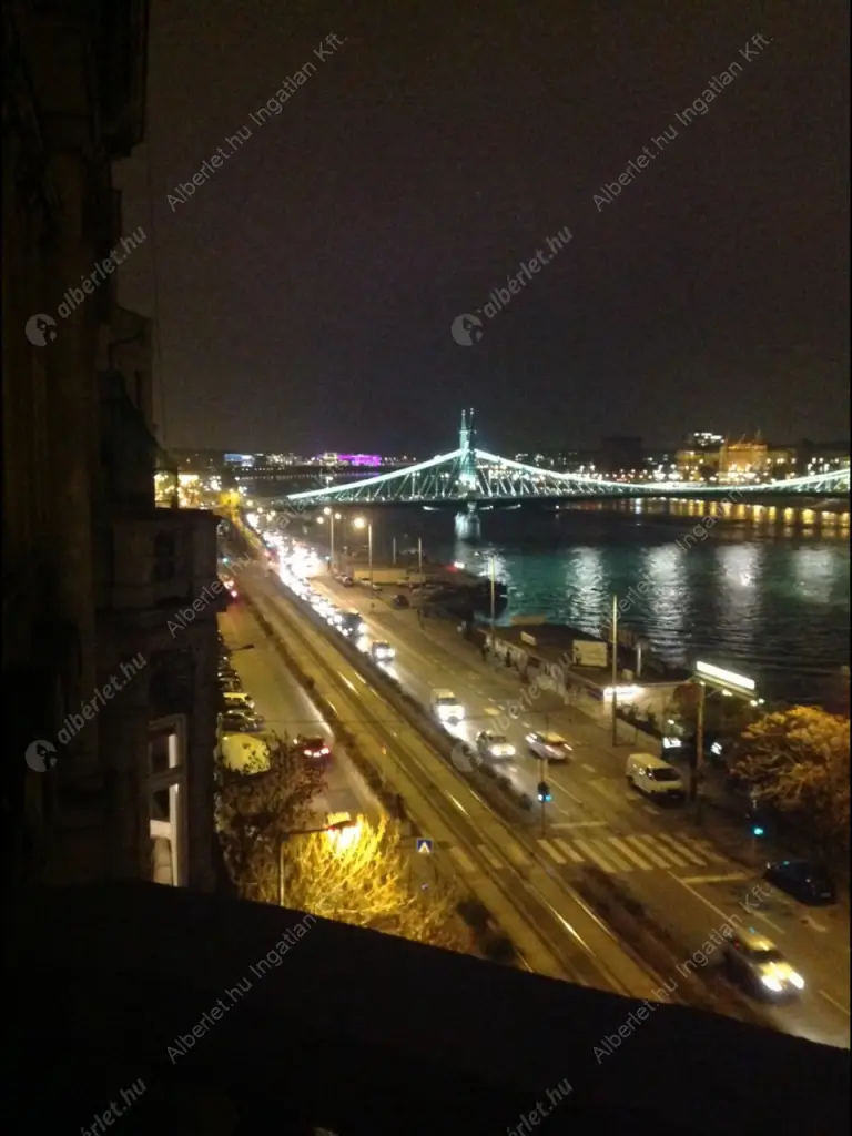 Kiadó albérlet 763000 Ft/hó áron: Budapest, V. kerület  Belgrád rakpart. Mérete: 83 nm, 2 szobás | Alberlet.hu - 6115723