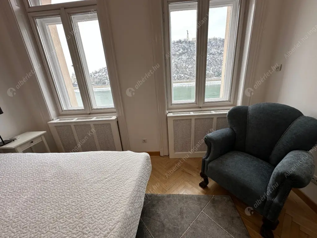 Kiadó albérlet 765000 Ft/hó áron: Budapest, V. kerület  Belgrád rakpart. Mérete: 83 nm, 2 szobás | Alberlet.hu - 6614885