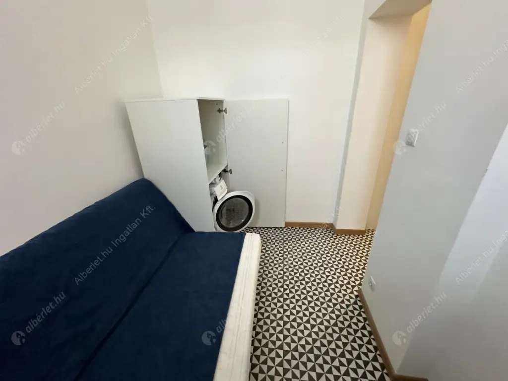 Kiadó albérlet 765000 Ft/hó áron: Budapest, V. kerület  Belgrád rakpart. Mérete: 83 nm, 2 szobás | Alberlet.hu - 6614896