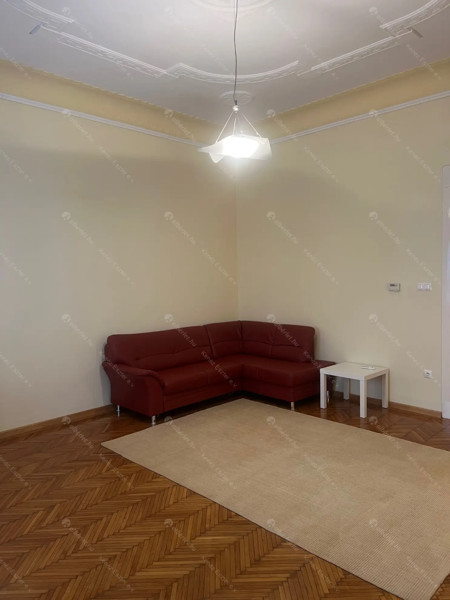 Kiadó albérlet 458000 Ft/hó áron: Budapest, V. kerület  Belgrád rakpart. Mérete: 86 nm, 2 szobás | Alberlet.hu - 6592112