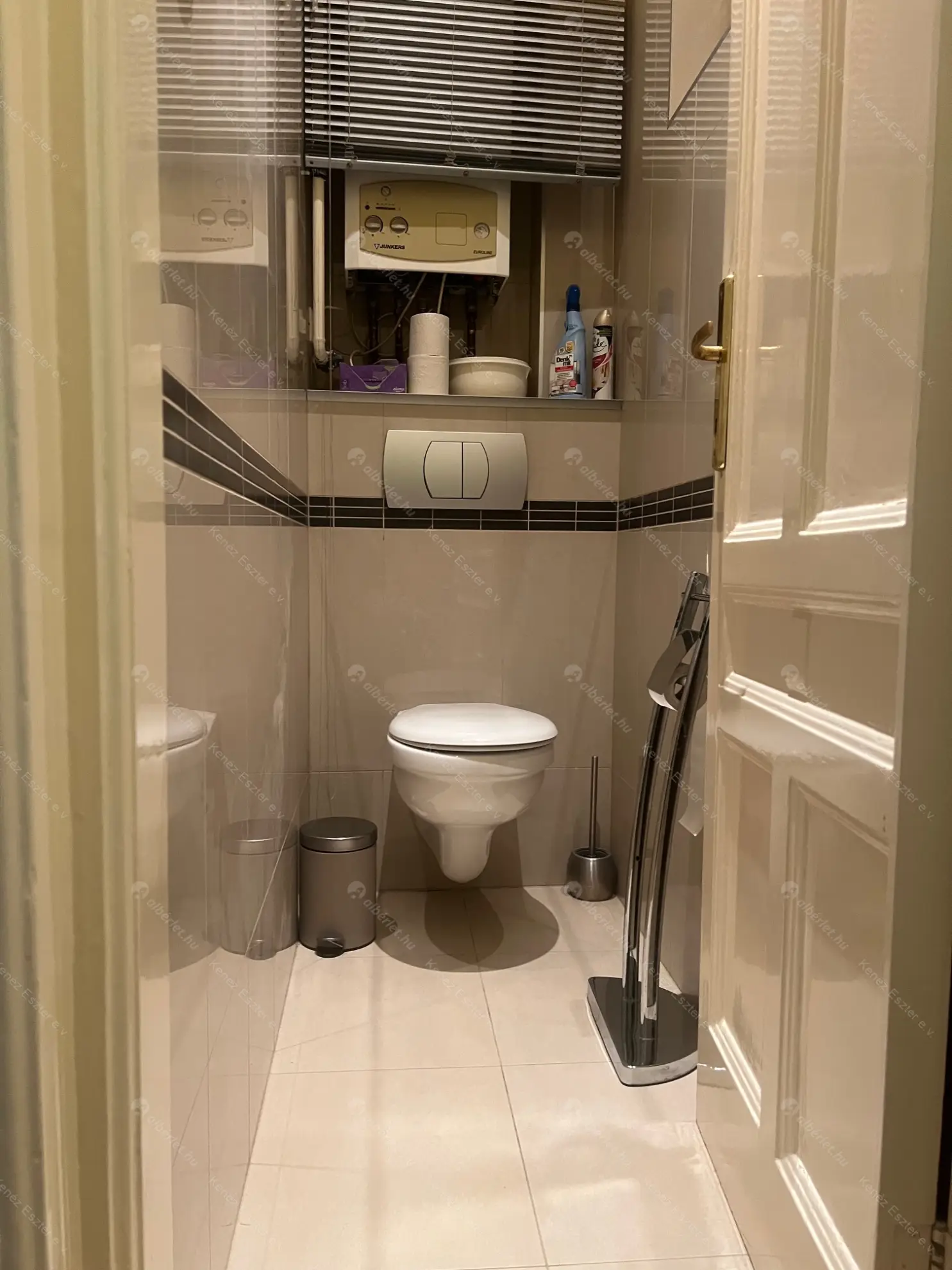 Kiadó albérlet 458000 Ft/hó áron: Budapest, V. kerület  Belgrád rakpart. Mérete: 86 nm, 2 szobás | Alberlet.hu - 6592123