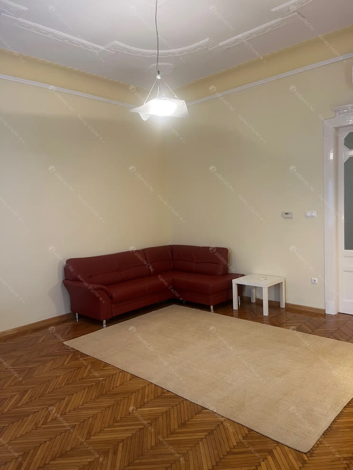 Kiadó albérlet 458000 Ft/hó áron: Budapest, V. kerület  Belgrád rakpart. Mérete: 86 nm, 2 szobás | Alberlet.hu - 6592131