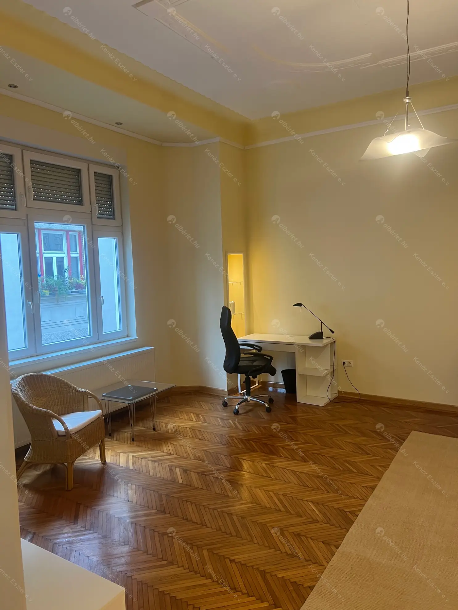 Kiadó albérlet 458000 Ft/hó áron: Budapest, V. kerület  Belgrád rakpart. Mérete: 86 nm, 2 szobás | Alberlet.hu - 6592133