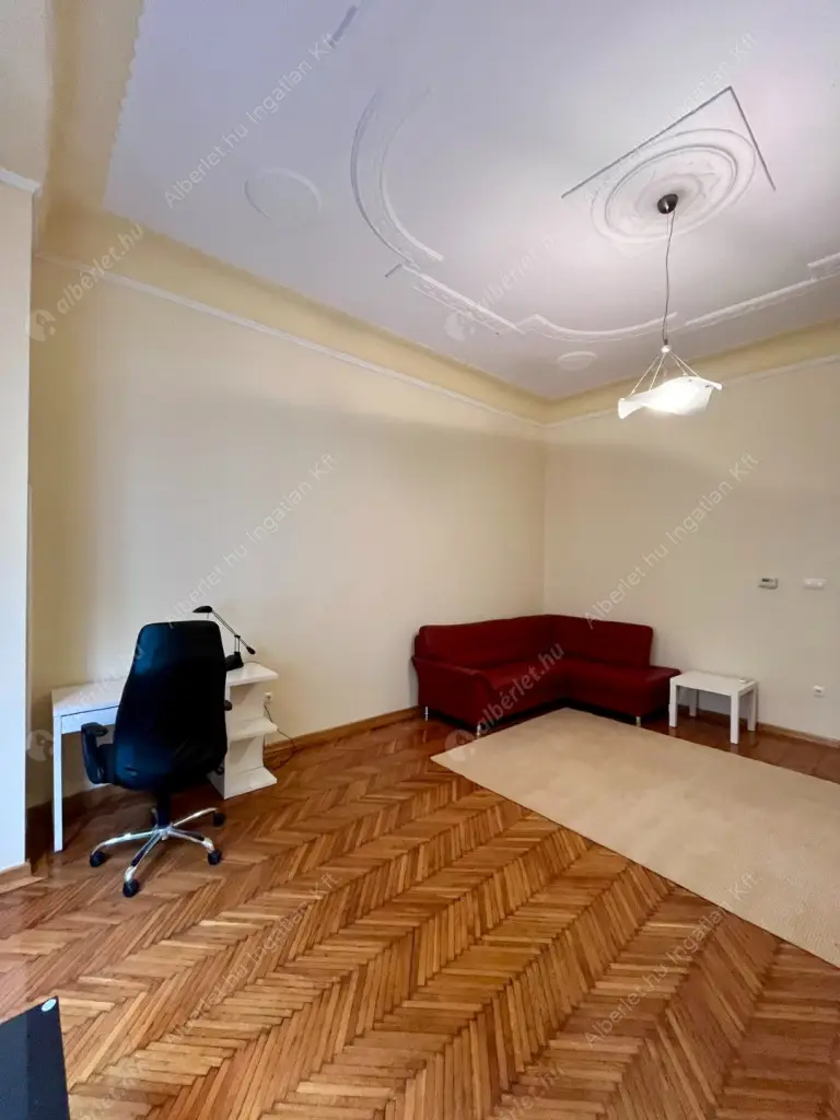 Kiadó albérlet 386000 Ft/hó áron: Budapest, V. kerület  Belgrád rakpart. Mérete: 86 nm, 2 szobás | Alberlet.hu - 6637521