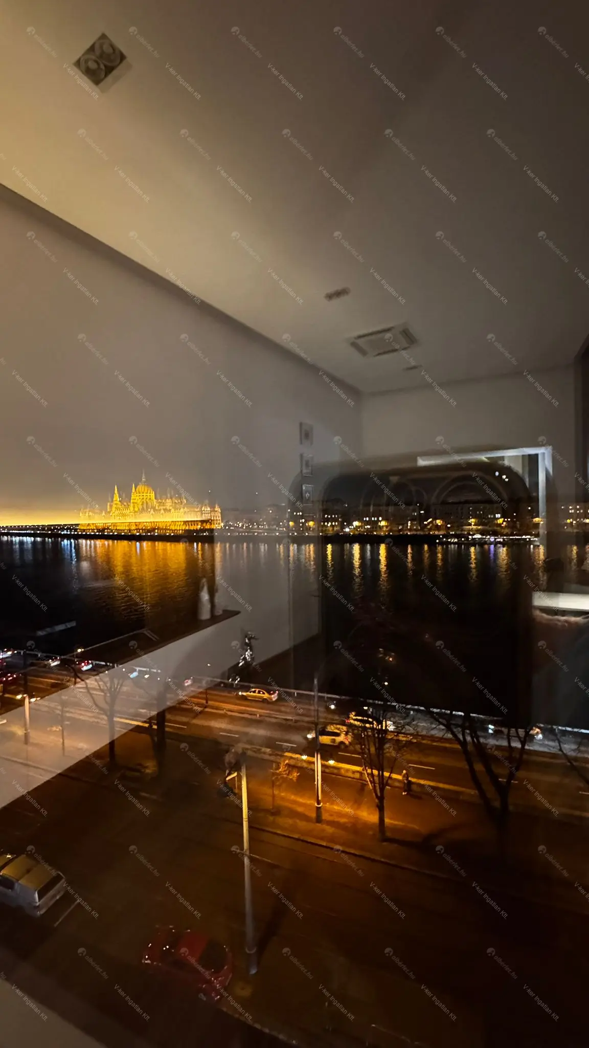 Kiadó albérlet 620000 Ft/hó áron: Budapest, V. kerület  Belgrád rakpart. Mérete: 88 nm, 2 szobás | Alberlet.hu - 6709247