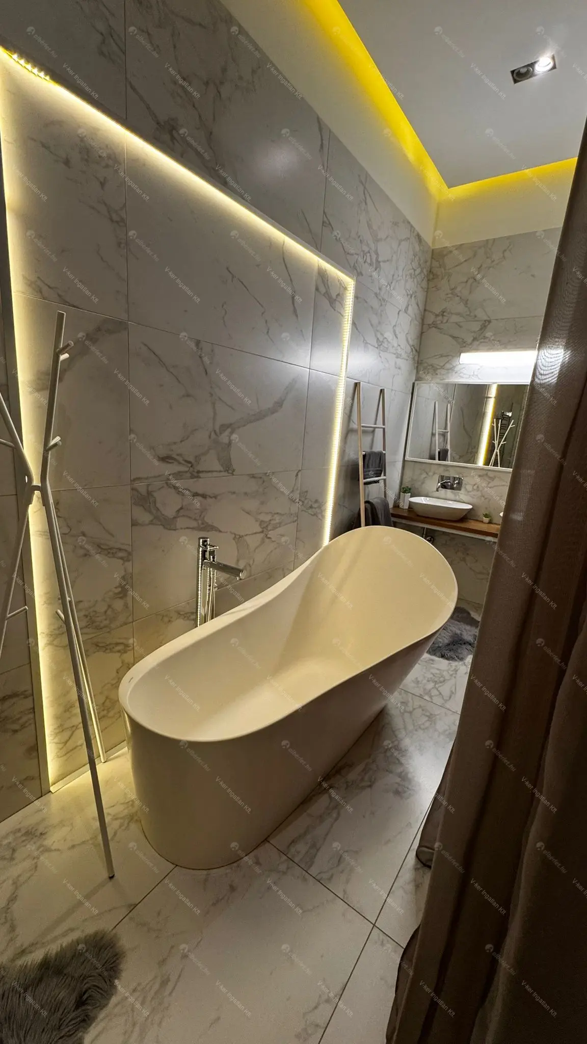 Kiadó albérlet 620000 Ft/hó áron: Budapest, V. kerület  Belgrád rakpart. Mérete: 88 nm, 2 szobás | Alberlet.hu - 6709252