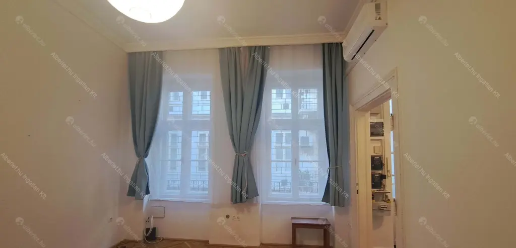 Kiadó albérlet 220000 Ft/hó áron: Budapest, V. kerület  Bihari János utca. Mérete: 39 nm, 1 szobás | Alberlet.hu - 6674327