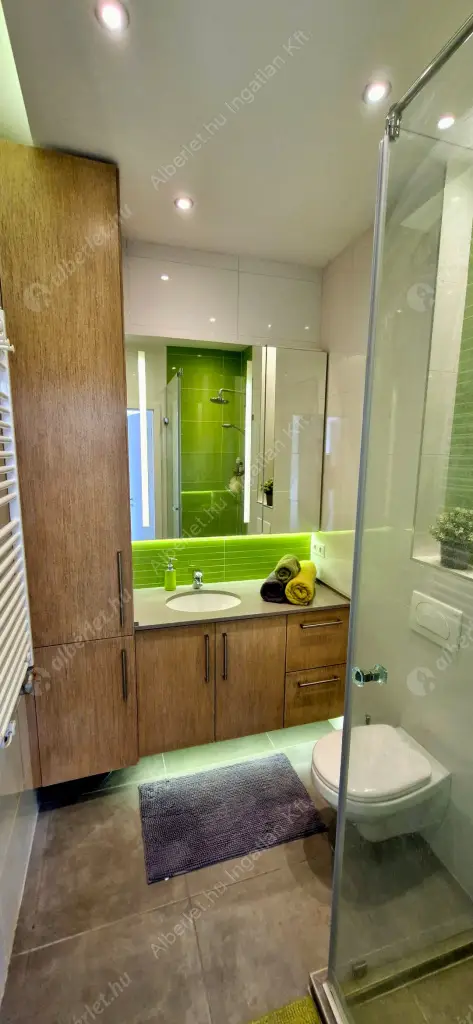 Kiadó albérlet 350000 Ft/hó áron: Budapest, V. kerület  Bihari János utca. Mérete: 40 nm, 2 szobás | Alberlet.hu - 6524801