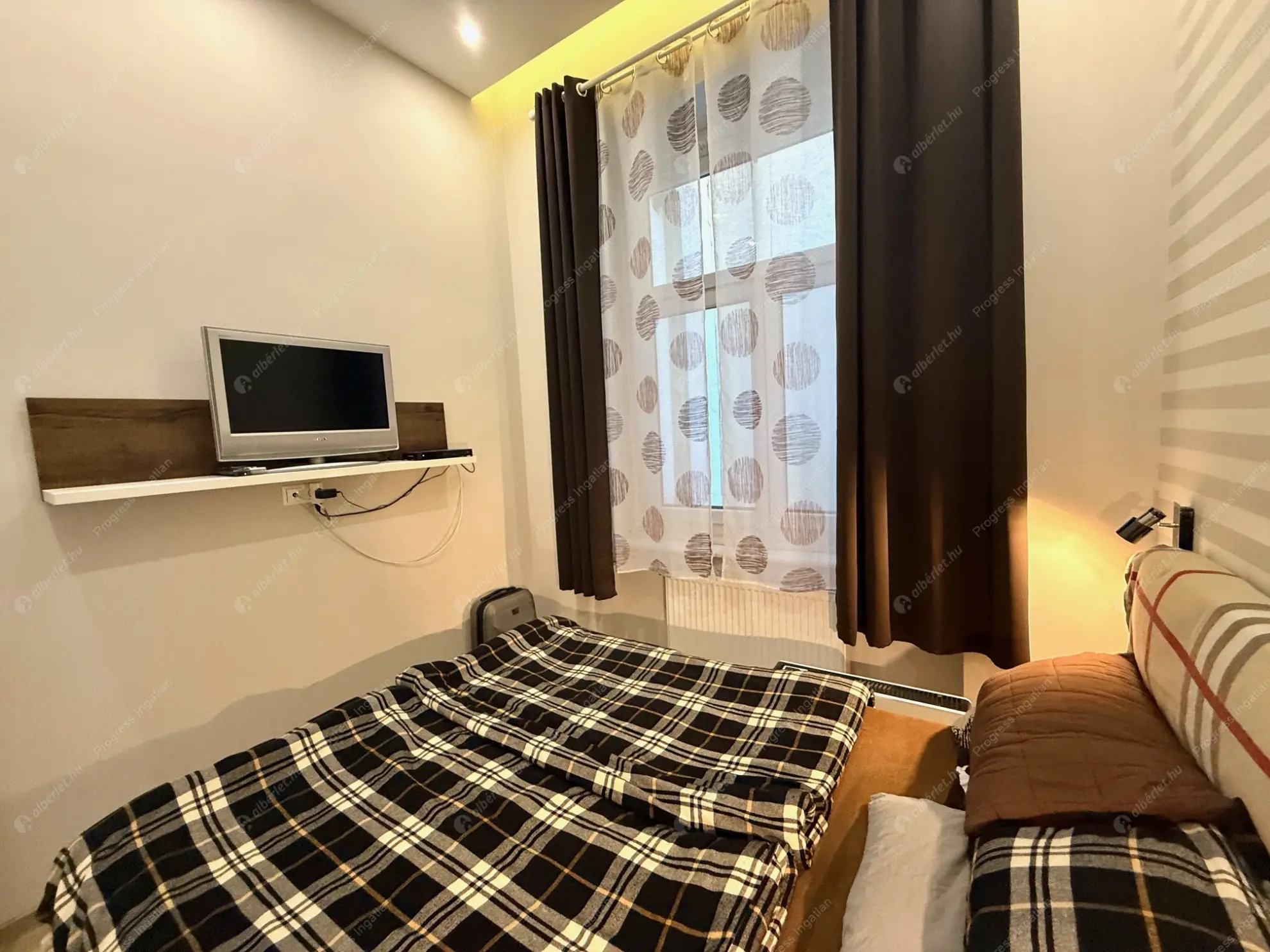 Kiadó albérlet 295000 Ft/hó áron: Budapest, V. kerület  Bihari János utca. Mérete: 40 nm, 2 szobás | Alberlet.hu - 6562099