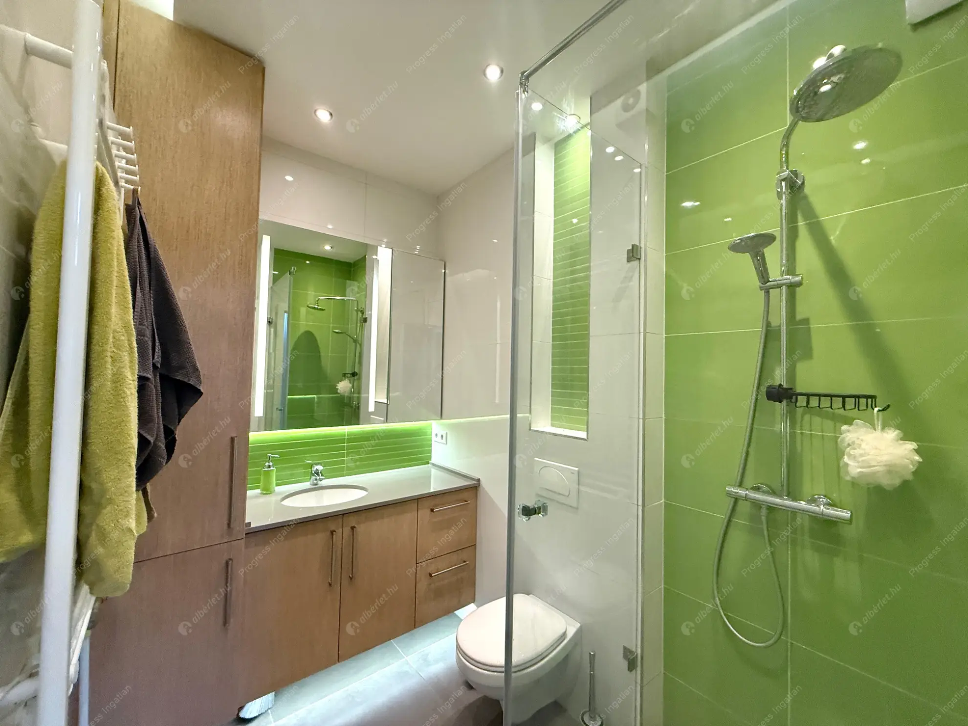 Kiadó albérlet 295000 Ft/hó áron: Budapest, V. kerület  Bihari János utca. Mérete: 40 nm, 2 szobás | Alberlet.hu - 6562100