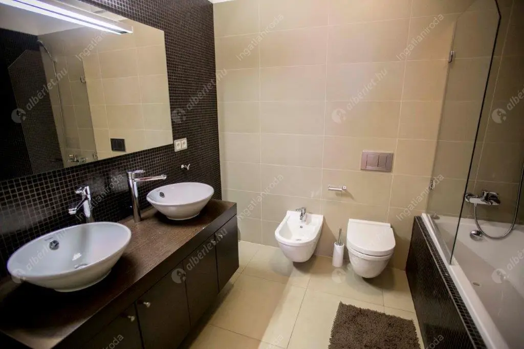 Kiadó albérlet 962000 Ft/hó áron: Budapest, V. kerület  Dorottya utca. Mérete: 95 nm, 3 szobás | Alberlet.hu - 5749600