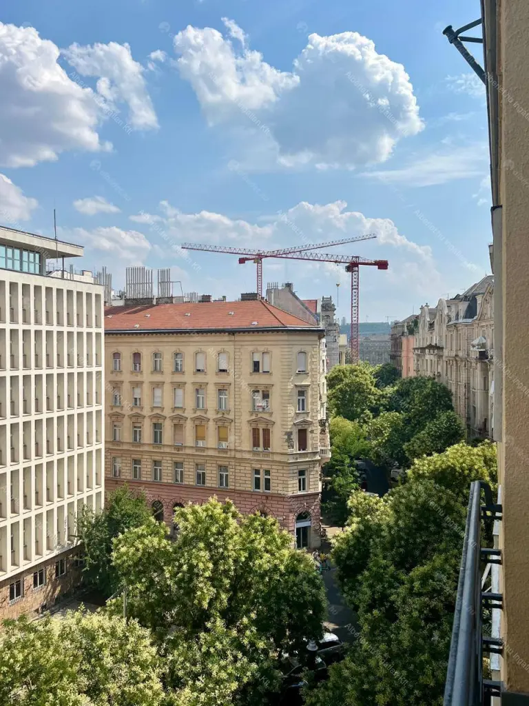 Kiadó albérlet 605000 Ft/hó áron: Budapest, V. kerület  Falk Miksa utca. Mérete: 100 nm, 3 szobás | Alberlet.hu - 6640541