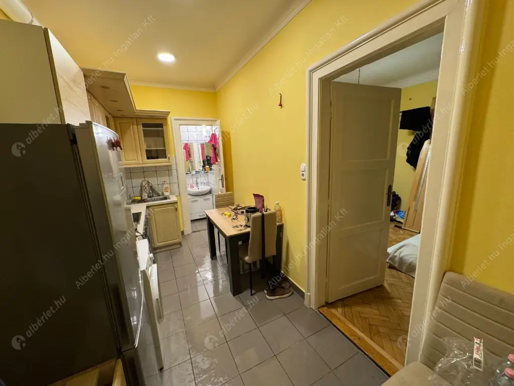 Kiadó albérlet 220000 Ft/hó áron: Budapest, V. kerület  Falk Miksa utca. Mérete: 31 nm, 1 szobás | Alberlet.hu - 6615355