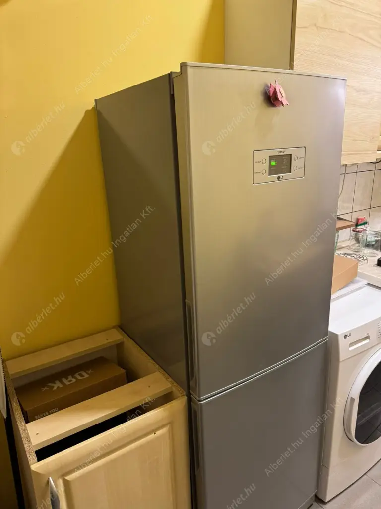 Kiadó albérlet 220000 Ft/hó áron: Budapest, V. kerület  Falk Miksa utca. Mérete: 31 nm, 1 szobás | Alberlet.hu - 6615360