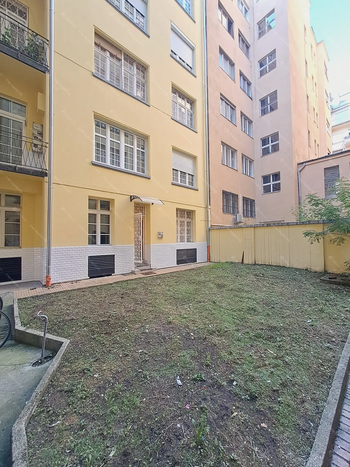 Kiadó albérlet 190000 Ft/hó áron: Budapest, V. kerület  Falk Miksa utca. Mérete: 33 nm, 1 szobás | Alberlet.hu - 6353304