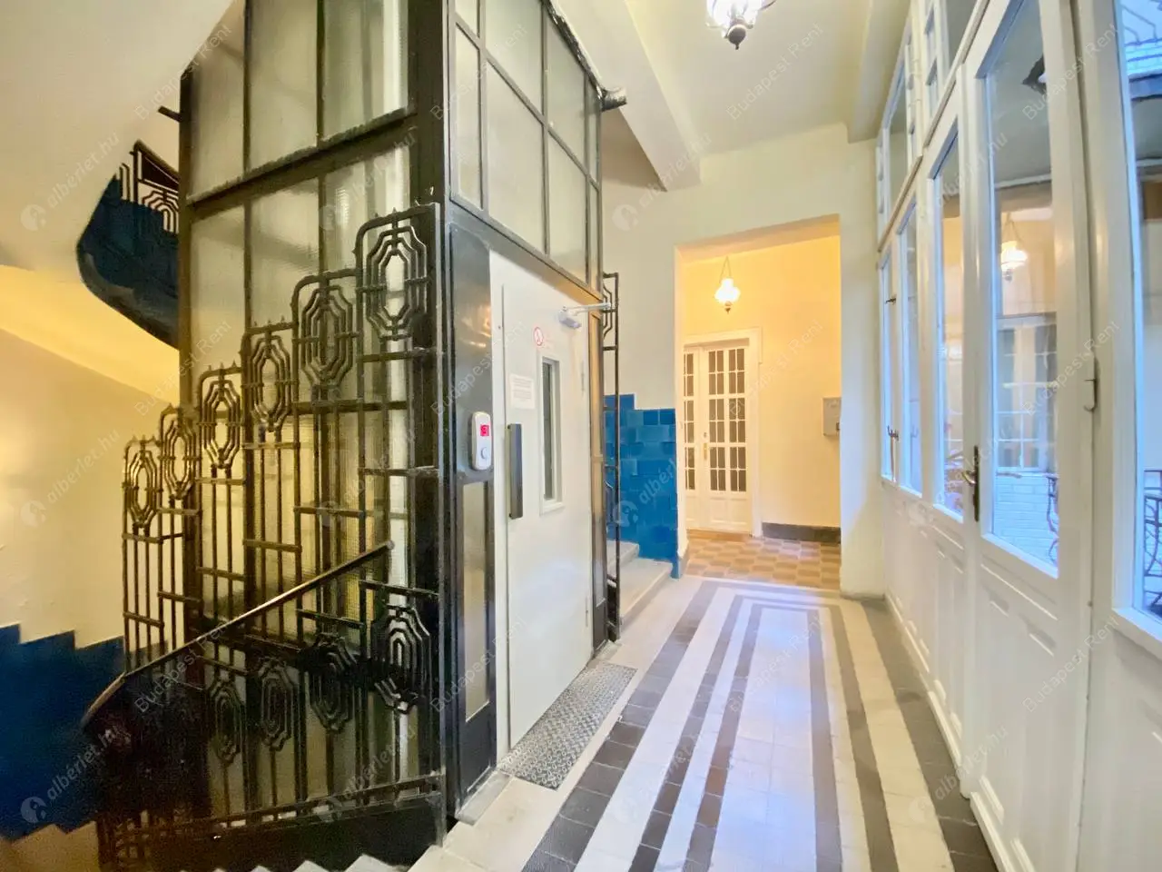 Kiadó albérlet 388000 Ft/hó áron: Budapest, V. kerület  Falk Miksa utca. Mérete: 54 nm, 2 szobás | Alberlet.hu - 6402426