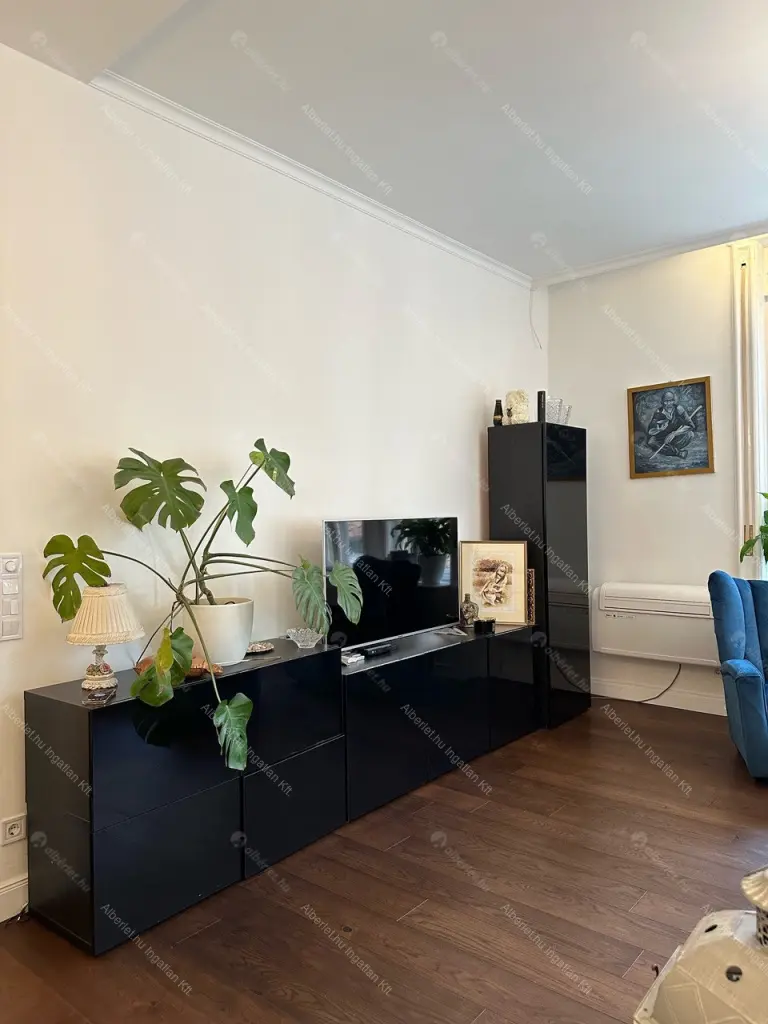 Kiadó albérlet 390000 Ft/hó áron: Budapest, V. kerület  Falk Miksa utca. Mérete: 59 nm, 2 szobás | Alberlet.hu - 6684689