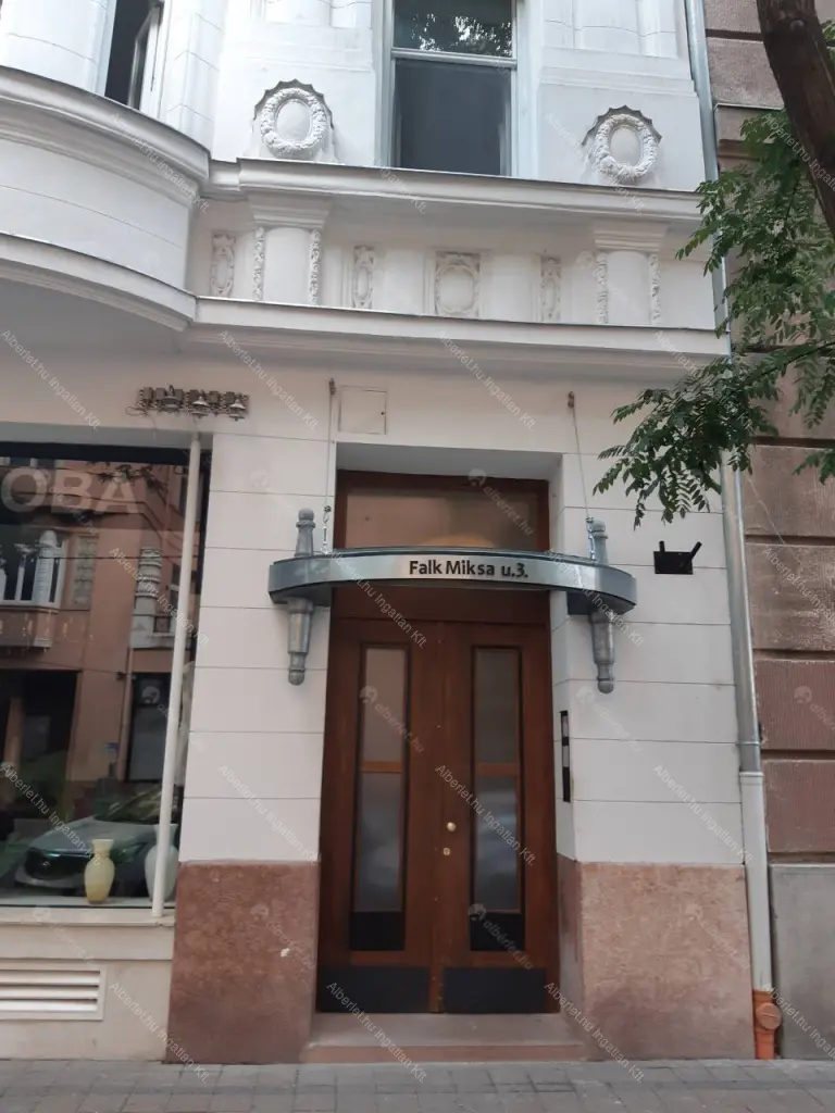 Kiadó albérlet 330000 Ft/hó áron: Budapest, V. kerület  Falk Miksa utca. Mérete: 70 nm, 3 szobás | Alberlet.hu - 6650212