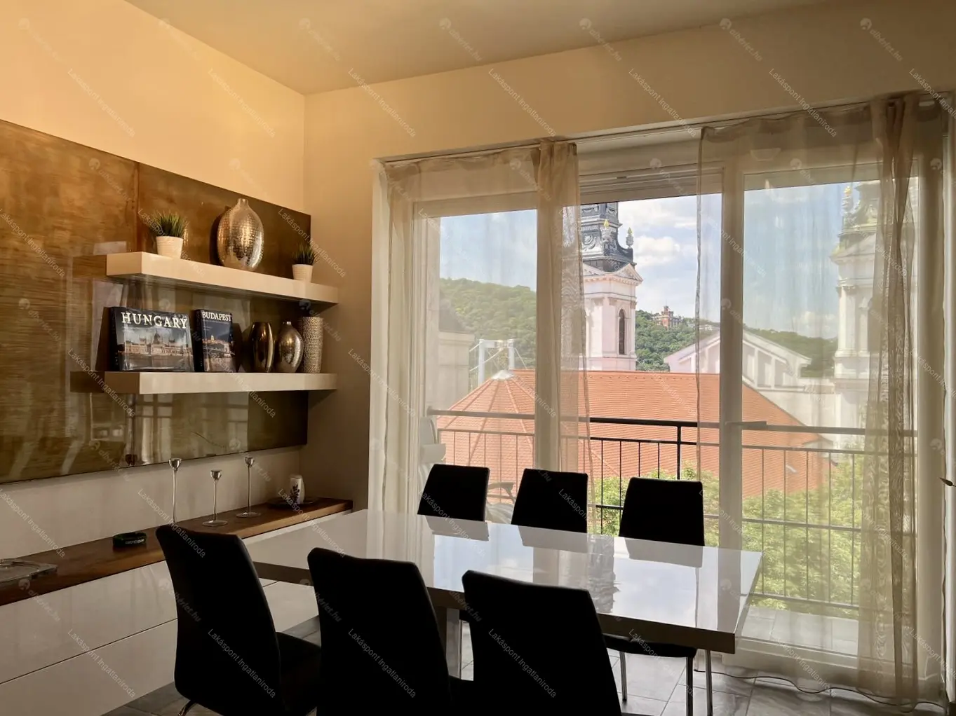 Kiadó albérlet 772000 Ft/hó áron: Budapest, V. kerület  Galamb utca. Mérete: 100 nm, 3 szobás | Alberlet.hu - 6690671