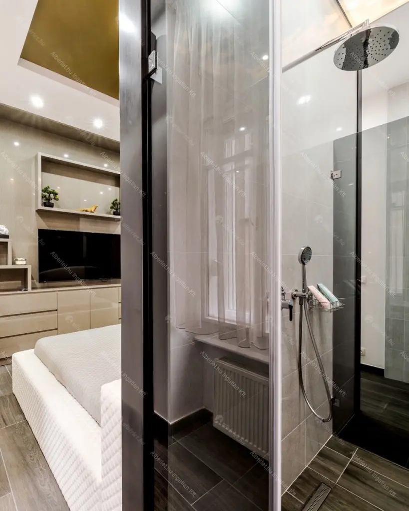 Kiadó albérlet 987000 Ft/hó áron: Budapest, V. kerület  Garibaldi utca. Mérete: 110 nm, 3 szobás | Alberlet.hu - 6684627