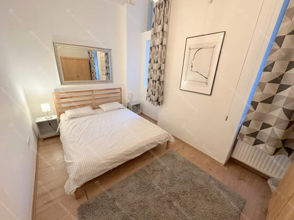 Kiadó albérlet 499000 Ft/hó áron: Budapest, V. kerület  Haris köz. Mérete: 100 nm, 3 szobás | Alberlet.hu - 6659300